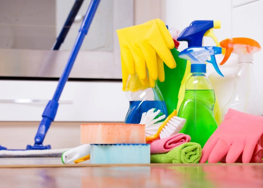 نظافت تخصصی در شاه عباسی کرج