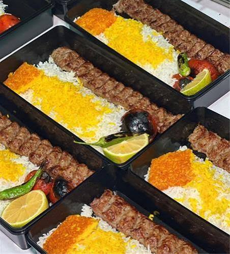 سرویس غذای اداری و شرکتی در پاک گستر آریا
